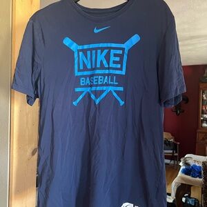 Nike Dry fit baseball shirt Lg. Mens